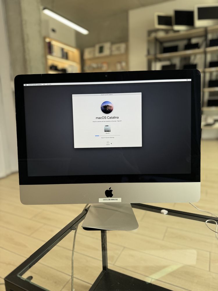 Apple iMac 21.5 2013 i5 8GB RAM 1TB HDD