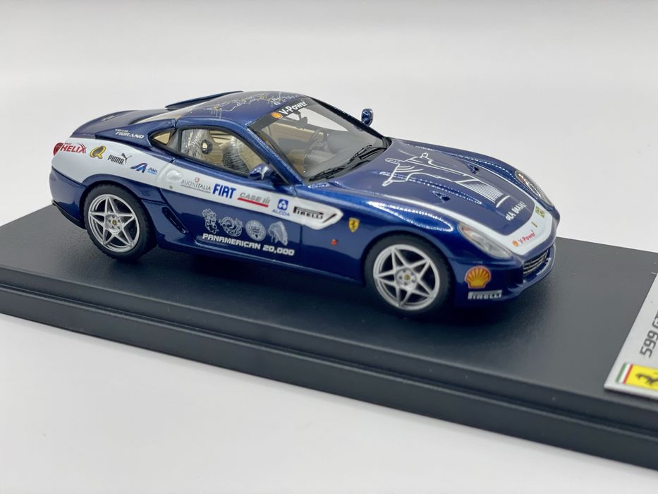 Ferrari 599 GTB Edição Especial Looksmart