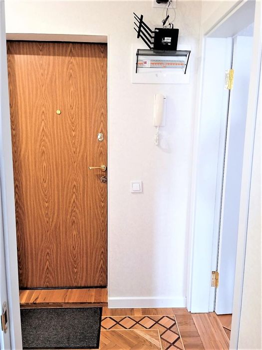 Продам 2-кім. квартиру, Соснова Гірка, Клочківська, 154а, М Наукова