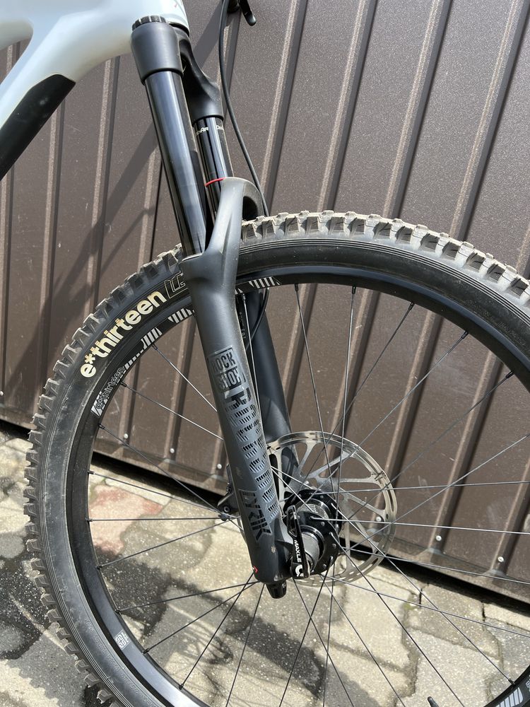 YT Capra CF Pro Rower MTB Enduro