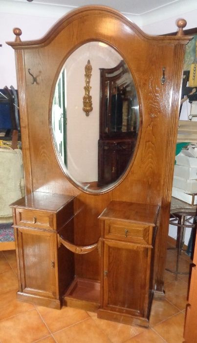 Bengaleiro com cabides madeira maciça