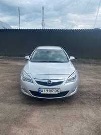 Продам Opel Astra j 2011 обмен