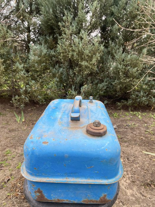 Каністра для палива