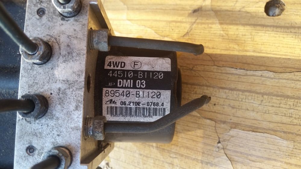 Daihatsu Sirion 05-10r Pompa ABS 4WD