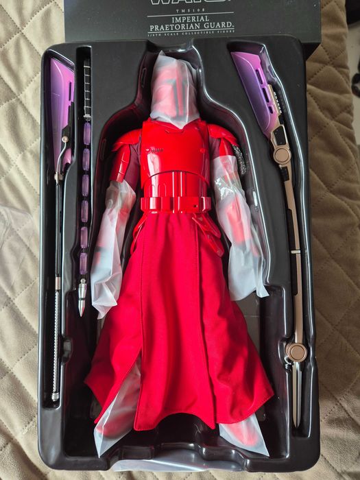 HotToys TMS108 Star Wars Imperial Pretorian Guard 1/6