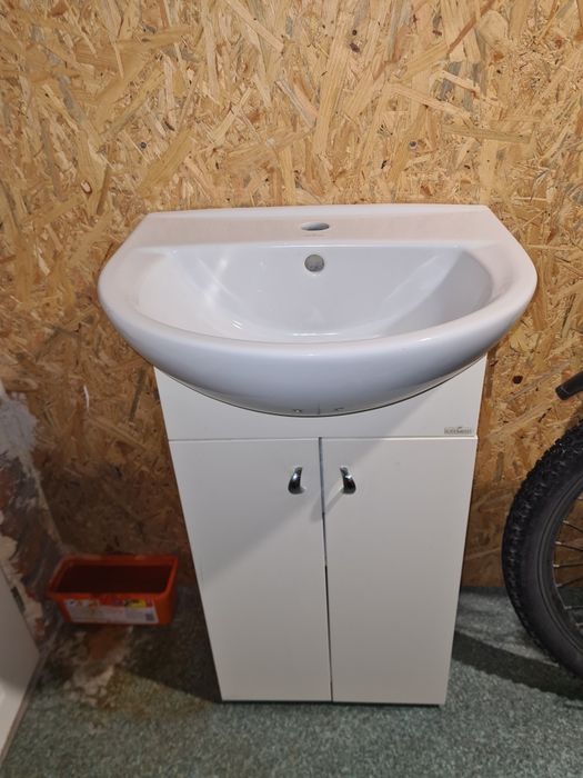 Umywalka Cersanit 50cm
