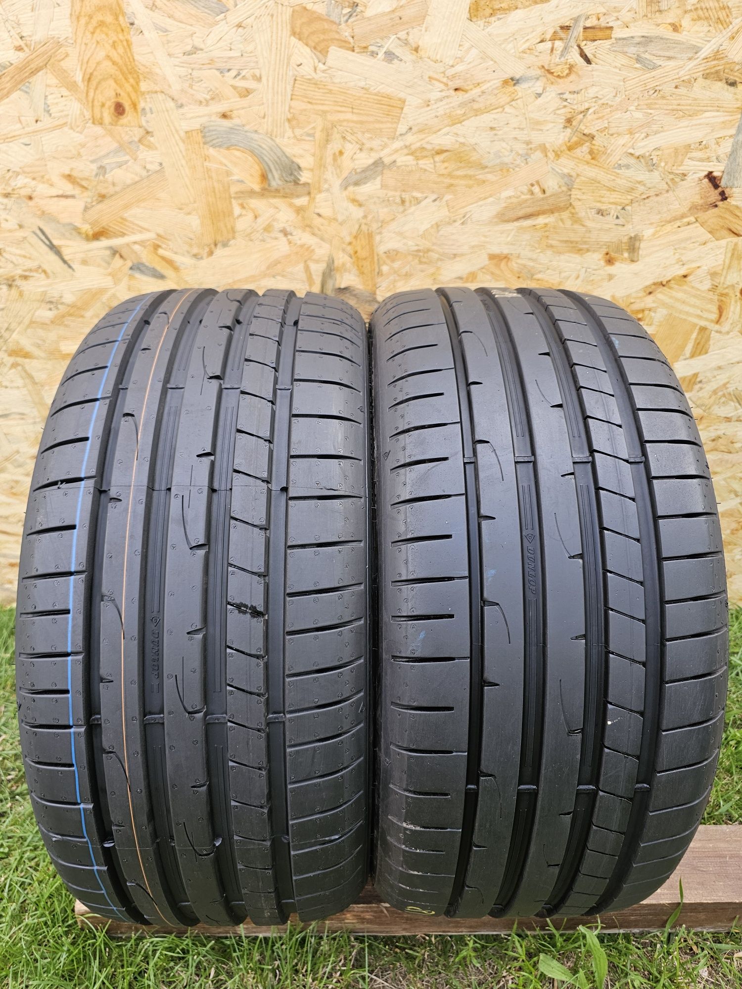 Idealne!!  2023rok!!  225/35 r18 Dunlop Sport Maxx RT2