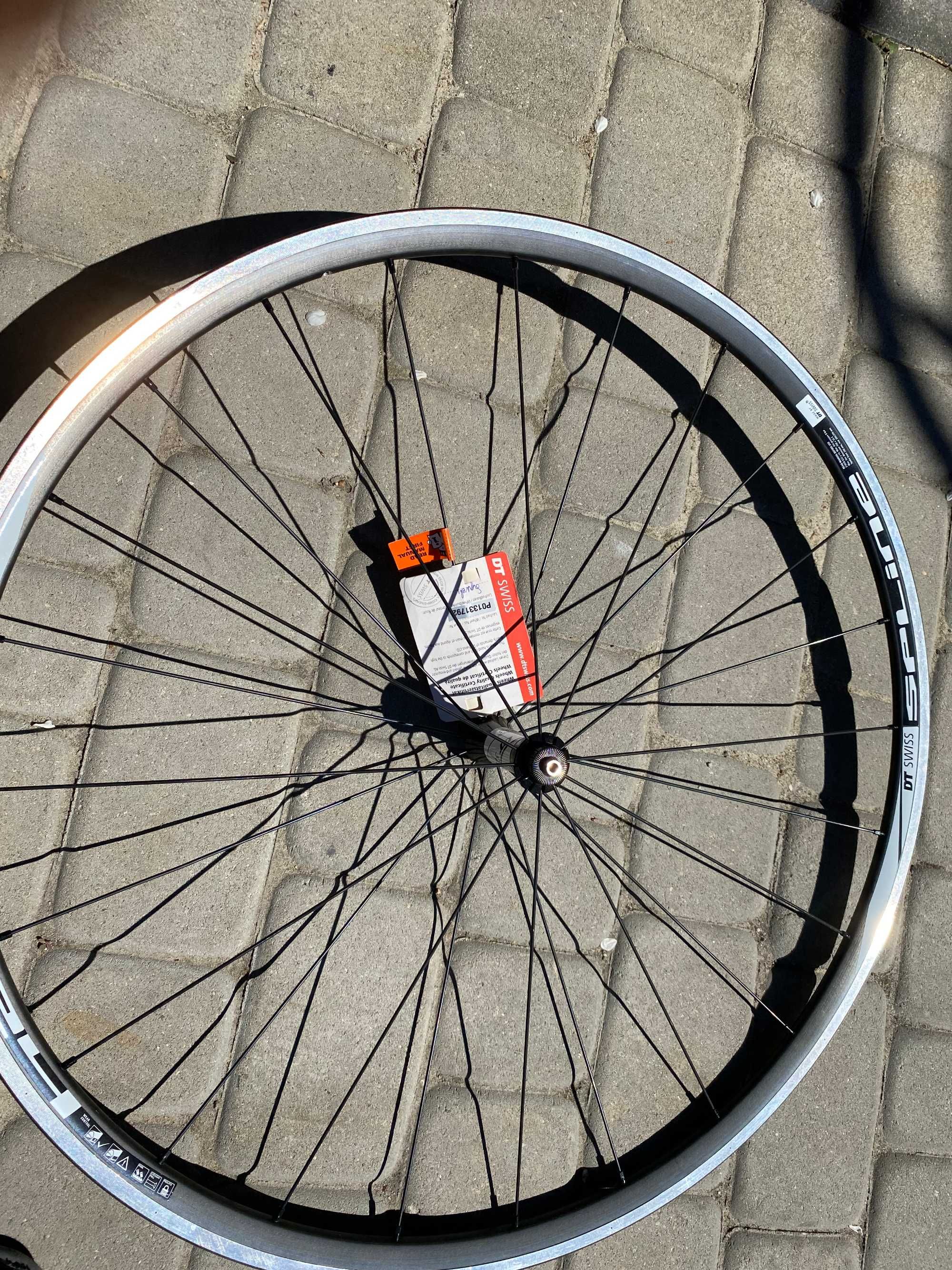 DT Swiss R 24 Spline Koła Rowerowe szosowe  #