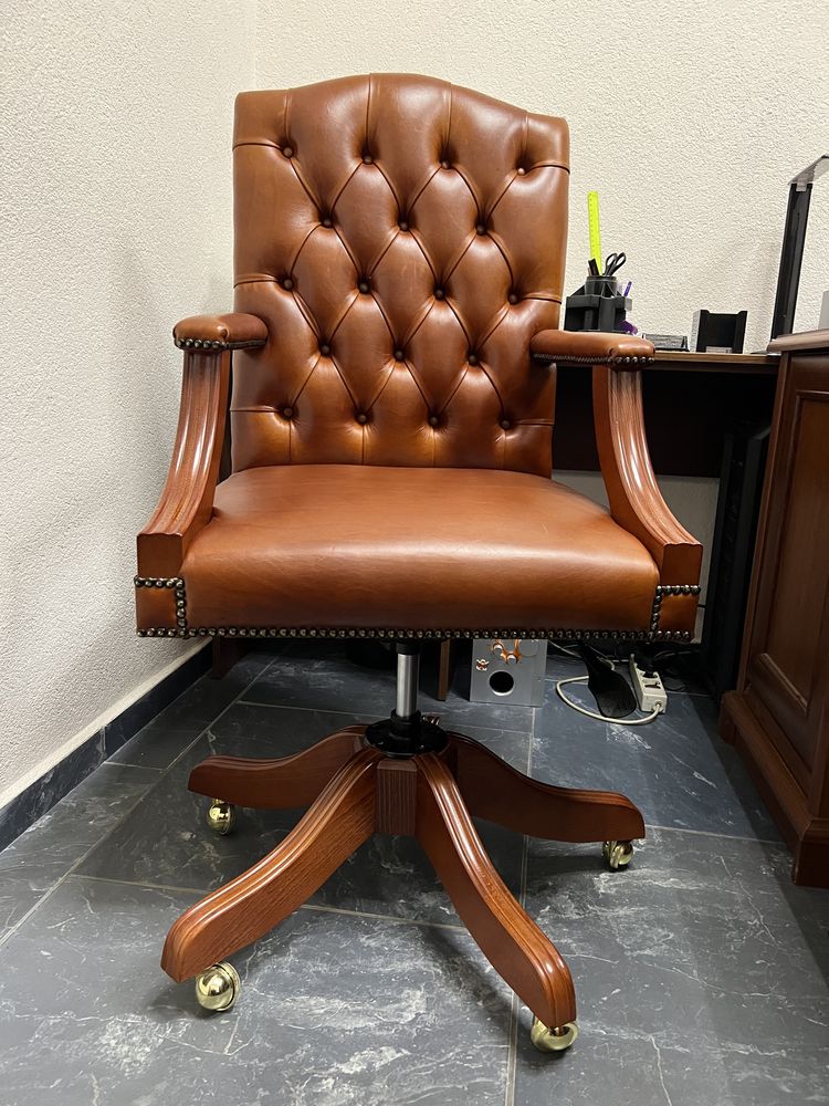 крісло офісне шкіра, кресло кожа