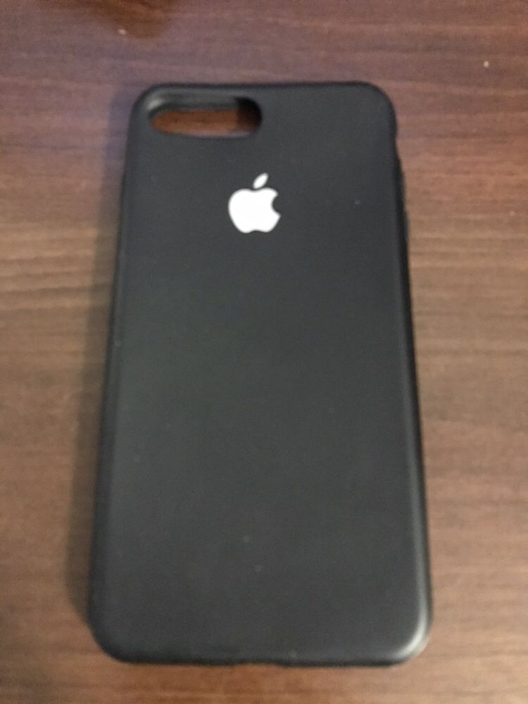 Силиконовый чехол iPhone 7+