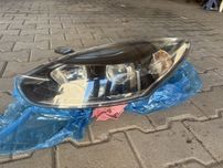 Lampa/Relfektor lewy przód Renault Megane III Lift
