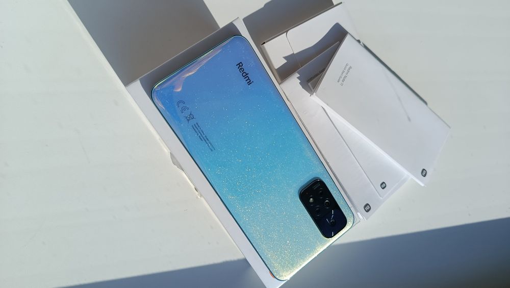 Телефон Redmi Note 11