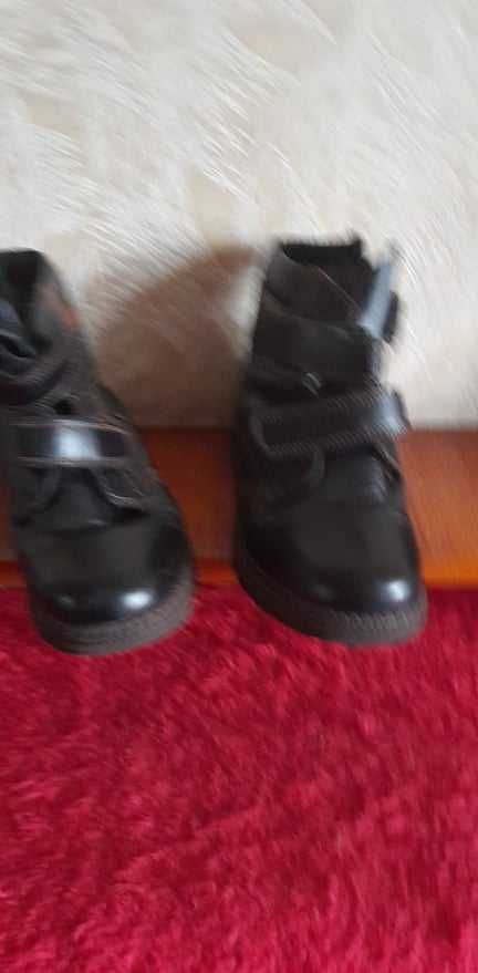 Полусапожки, ботинки зимние, кожаные на цигейке на мальчика, 33 размер