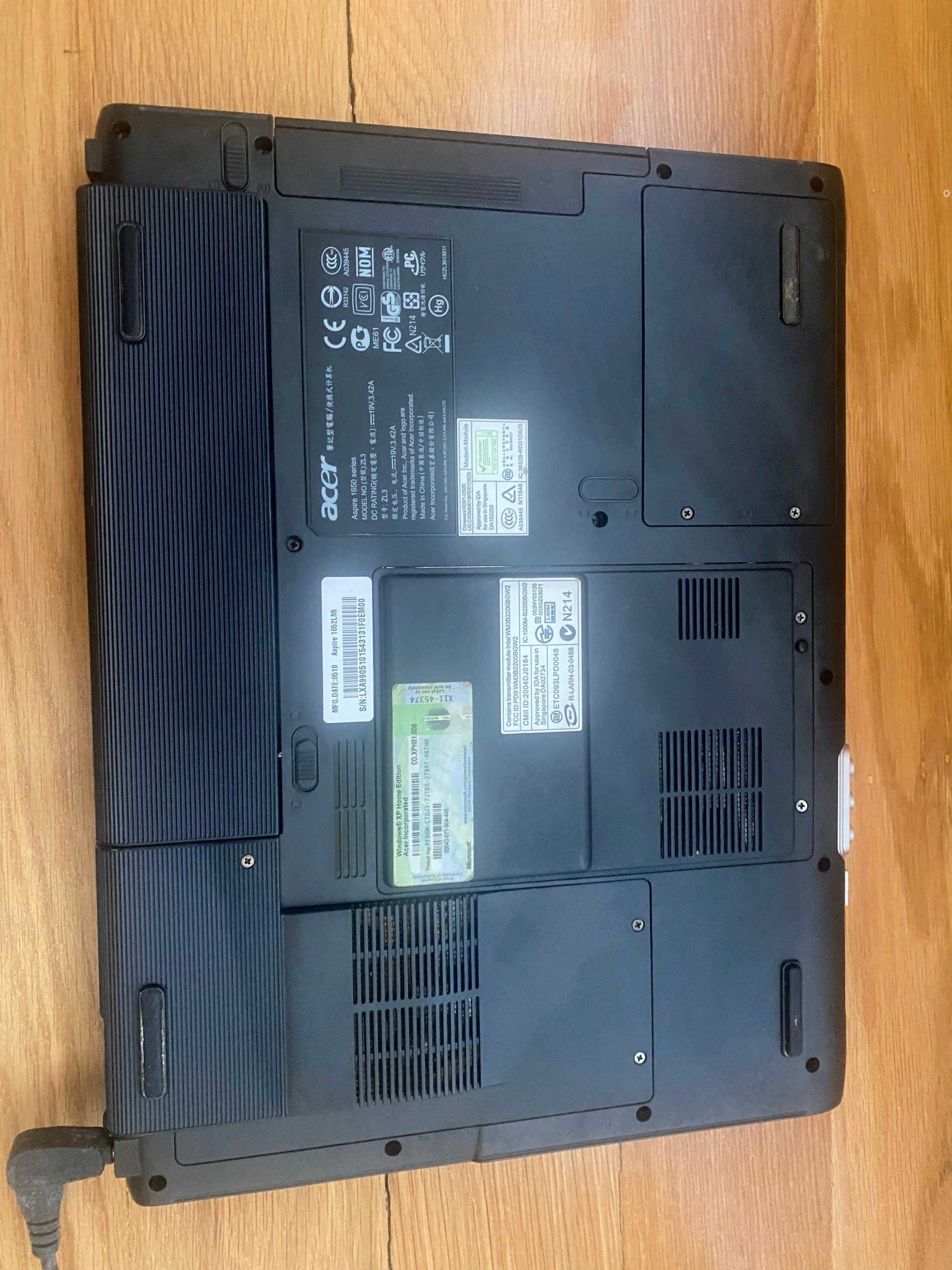 Computador Portátil Acer Aspire 1652WLMi