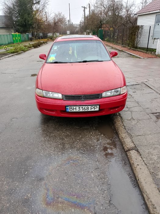 Автомобіль мазда