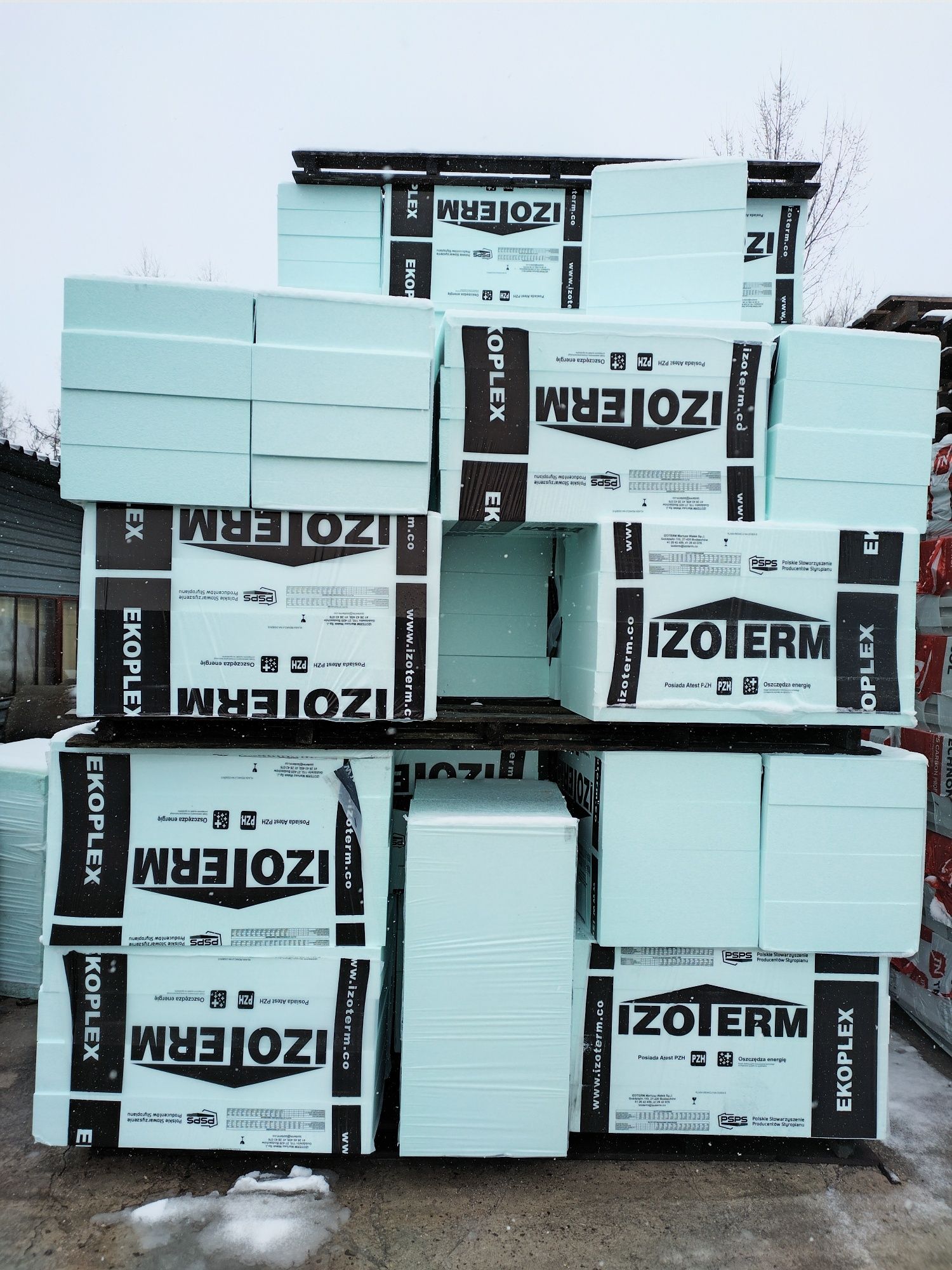 styropian Izoterm ekoplex 100-037 hydro 300 zł/m3  12 cm