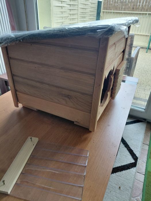 Budka dla kota drewniana