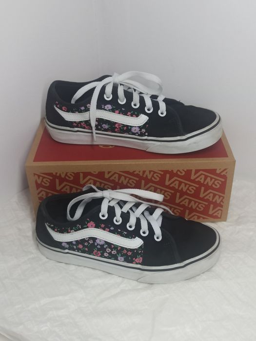 Buty vans z kwiatami r. 36