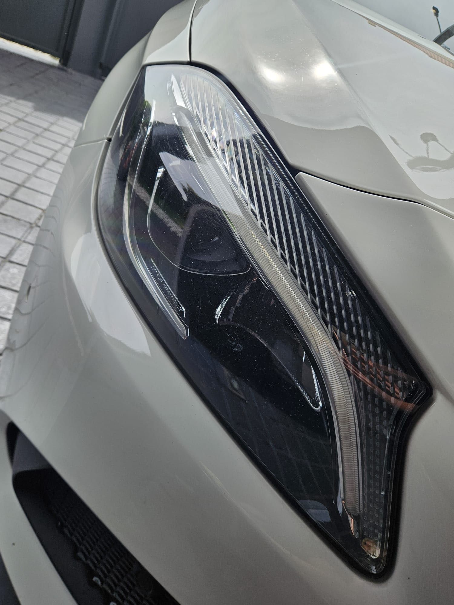 Mercedes-Benz A200 Automático