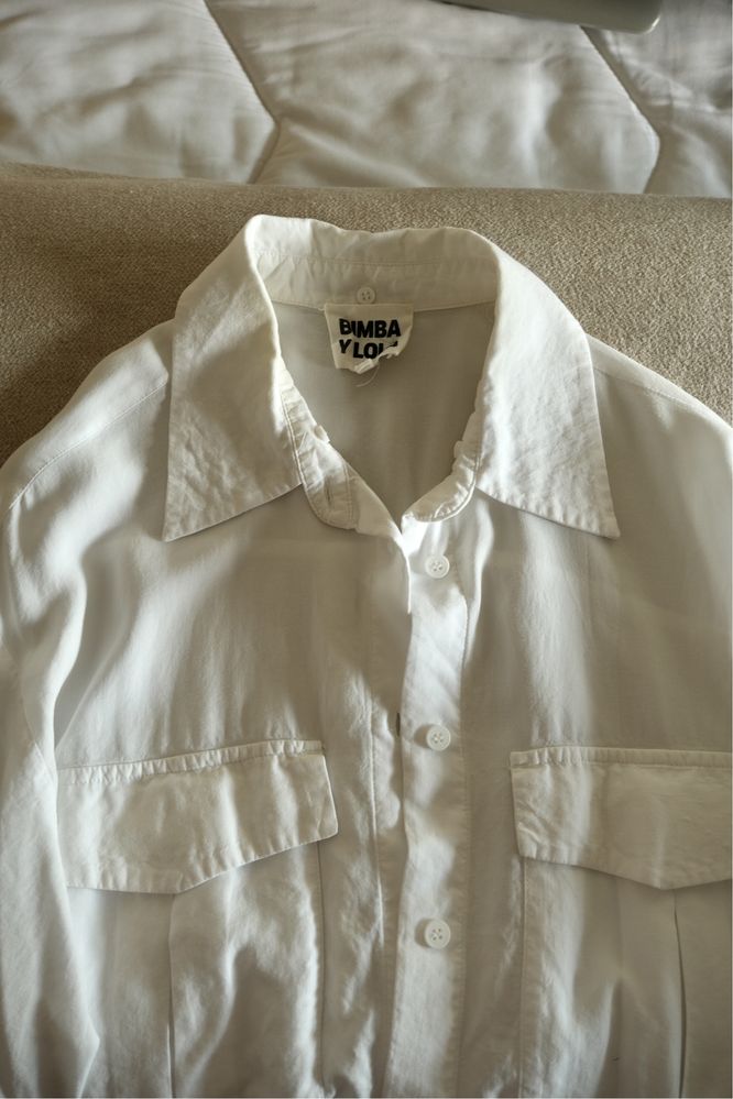 Camisa branca Bimba y Lola