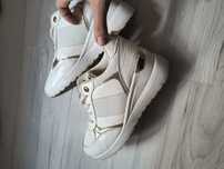 Buty adidasy na koturnie sneakersy