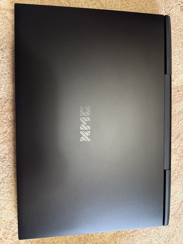 XMG NEO 17 (E23) — i9-13900HX / RTX 4090 / 32 ГБ DDR5