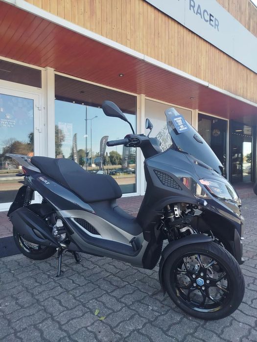 Piaggio MP-3 PIAGGIO MP3 310 E5+ 2024r KAT.B Scoot Racer ASO WARSZAWA