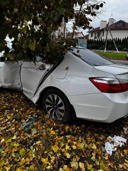 Honda Accord IX EX-L Hybrid 2015