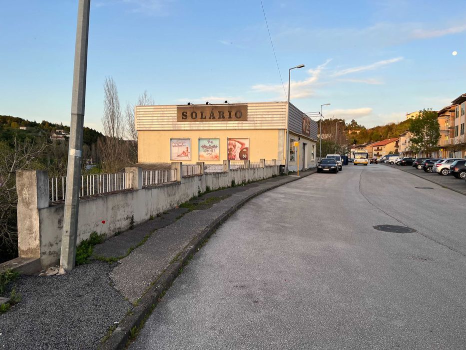 2100 m^2 na estrada de coselhas - circular externa Coimbra