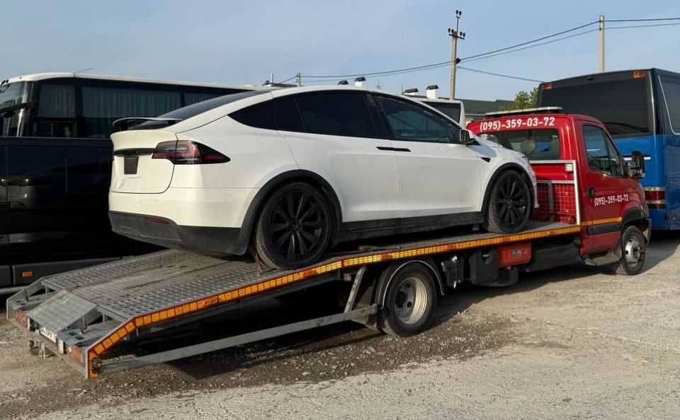 Послуги евакуатора Новосілки Новий Яричів Запитів