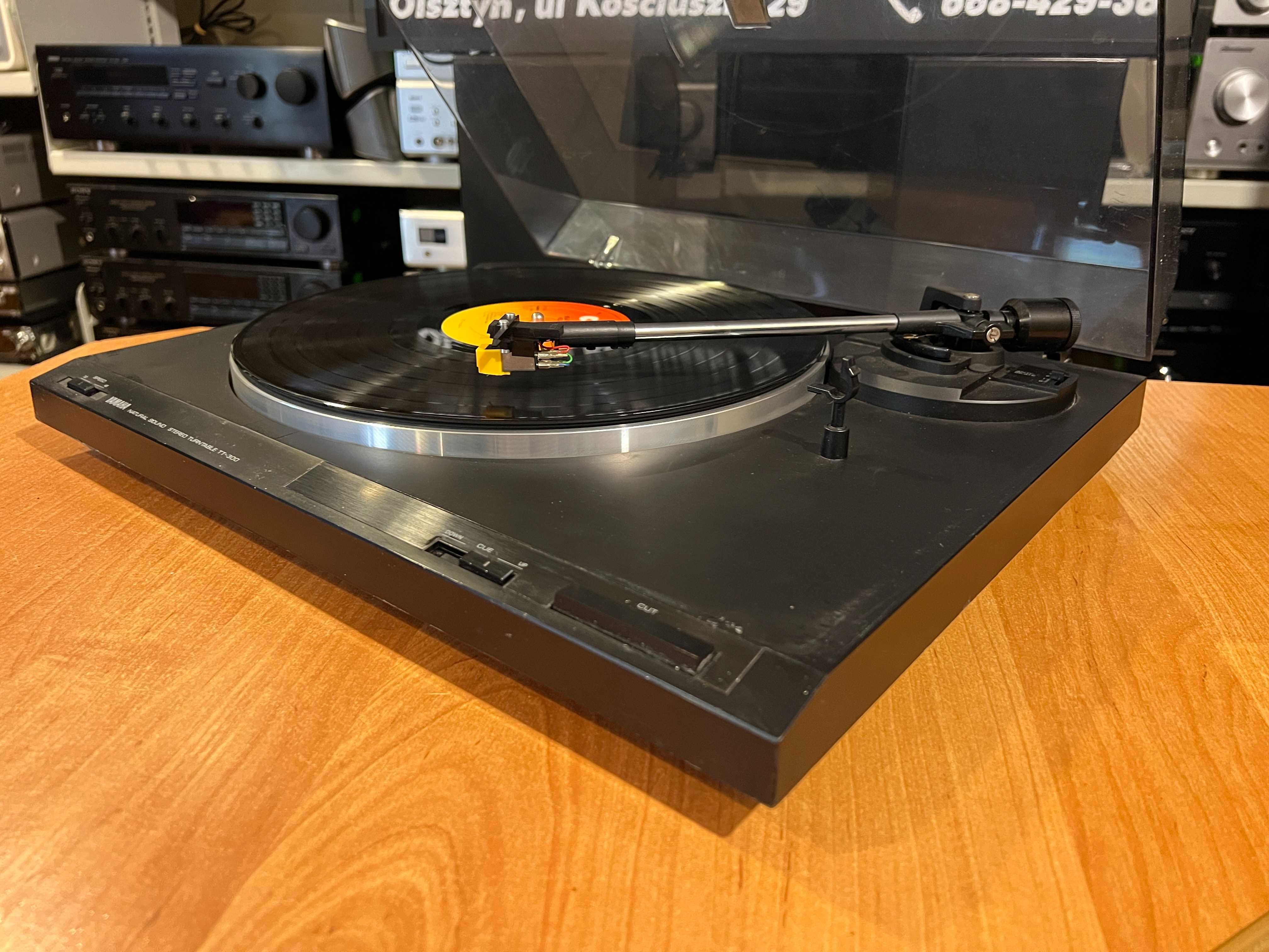 Gramofon Yamaha TT-300 Audio Room