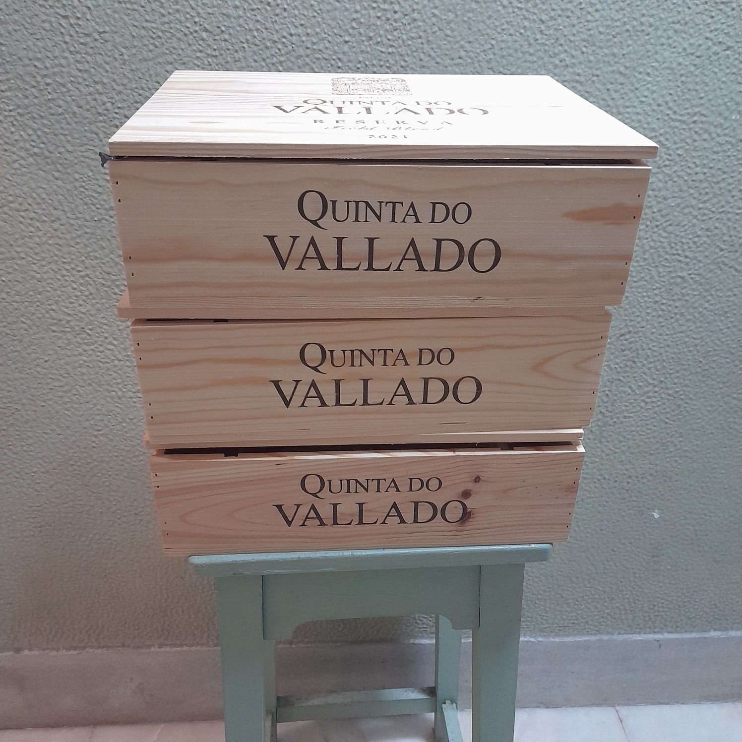 Caixas madeira vinhos