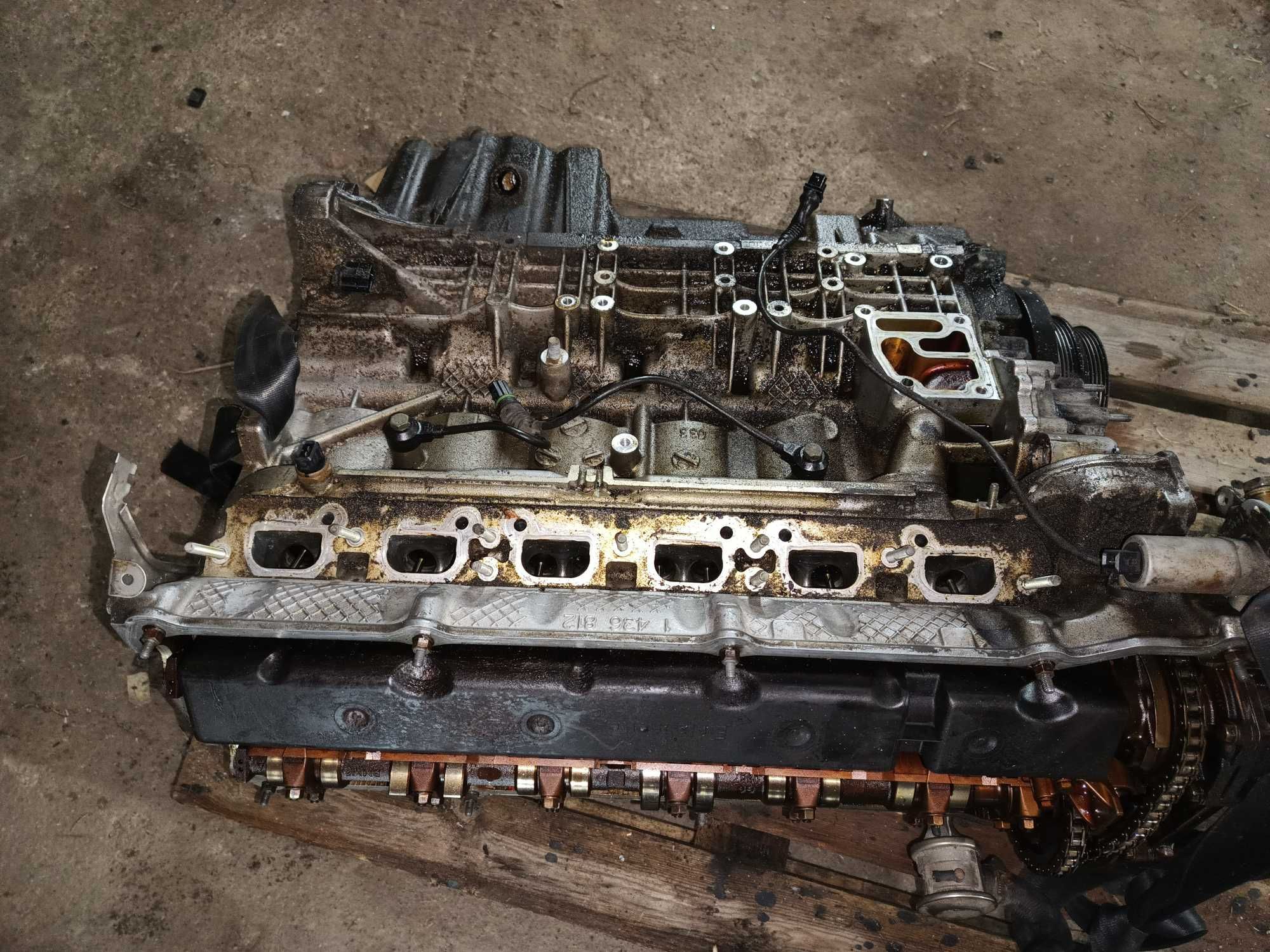 silnik słupek silnika bmw e39 e46 e60  m54b22