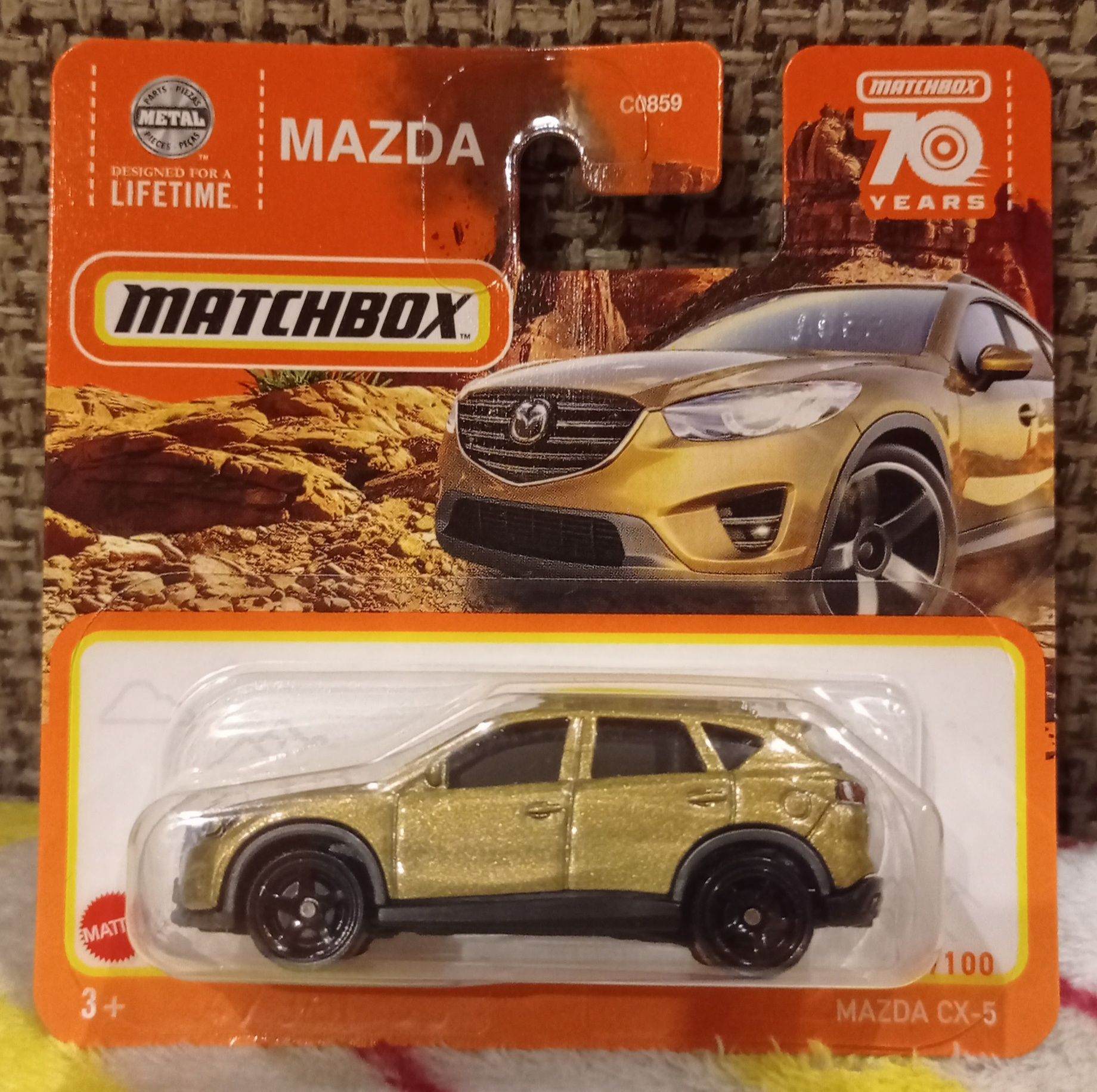Matchbox Mazda CX-5 auto samochód resorak zabawka dla dzieci