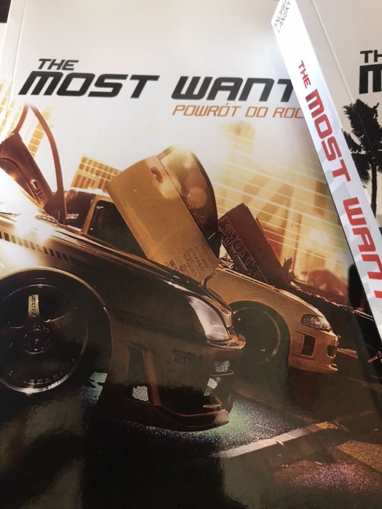 Książki kolekcjonerskie Most Wanted ( need for speed )