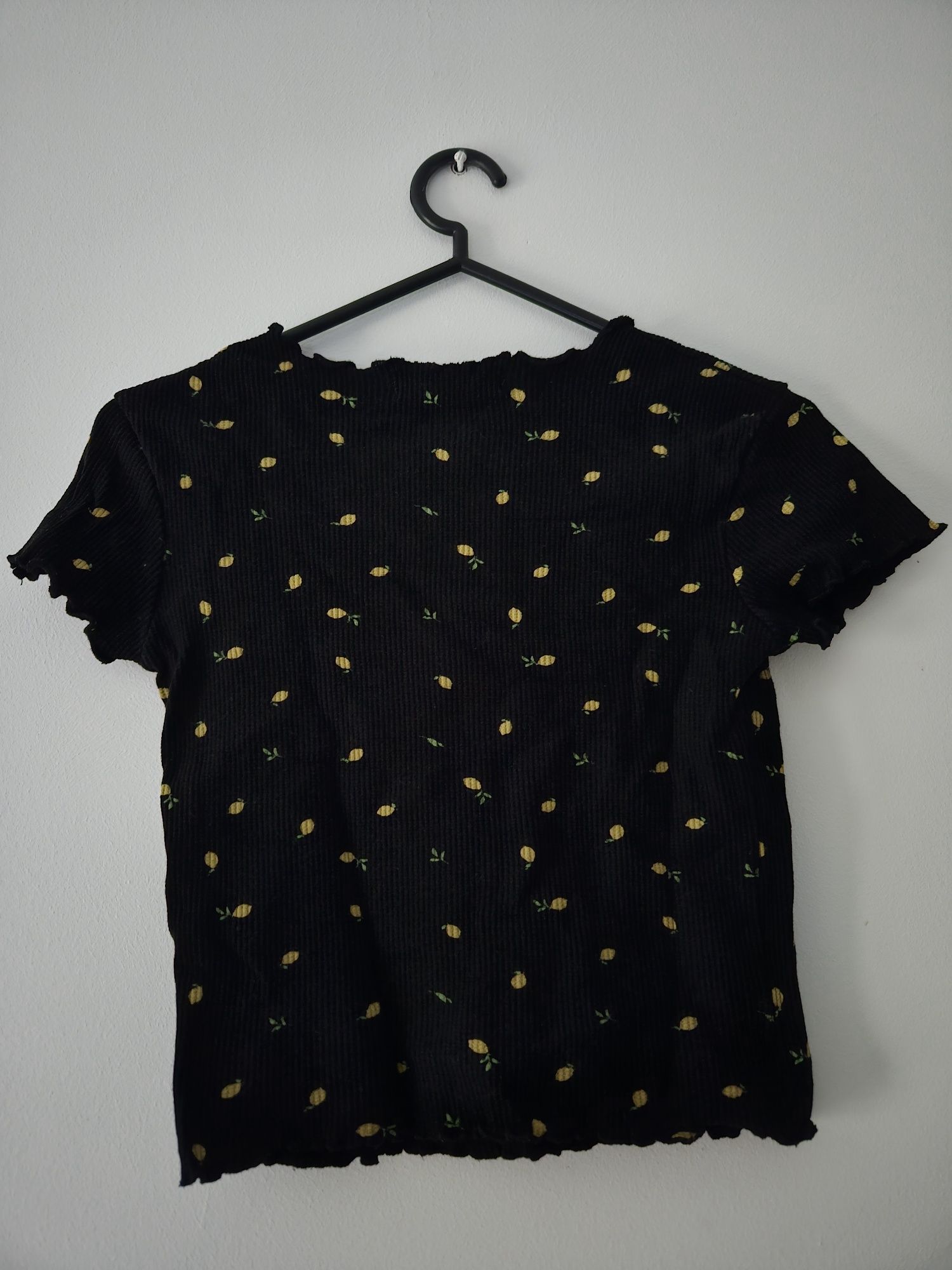 Cropped com estampa de limão