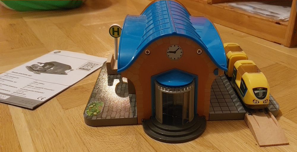 Playtive Zestaw dworzec kolejowy