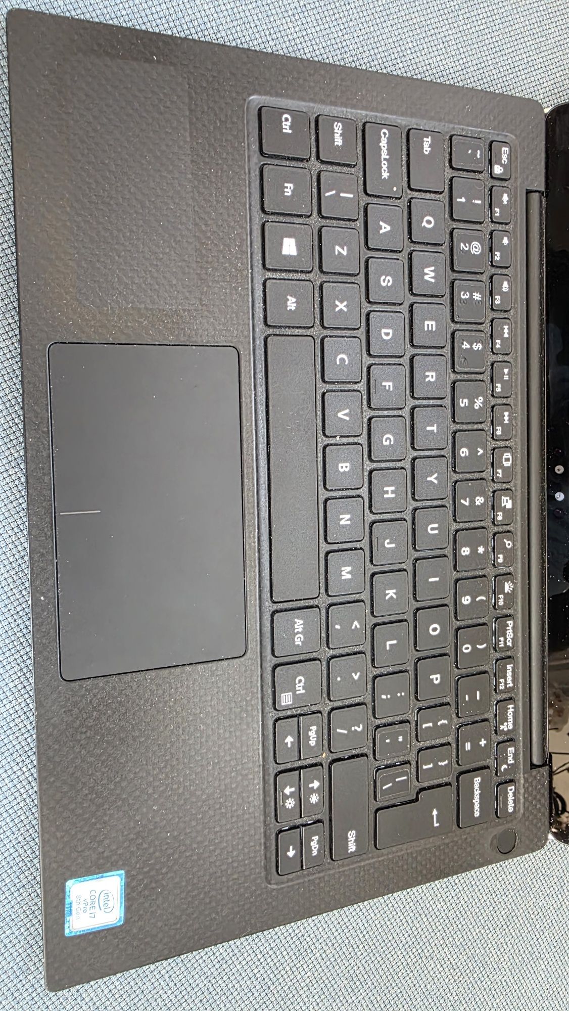 Komputer Laptop XPX 13 9370