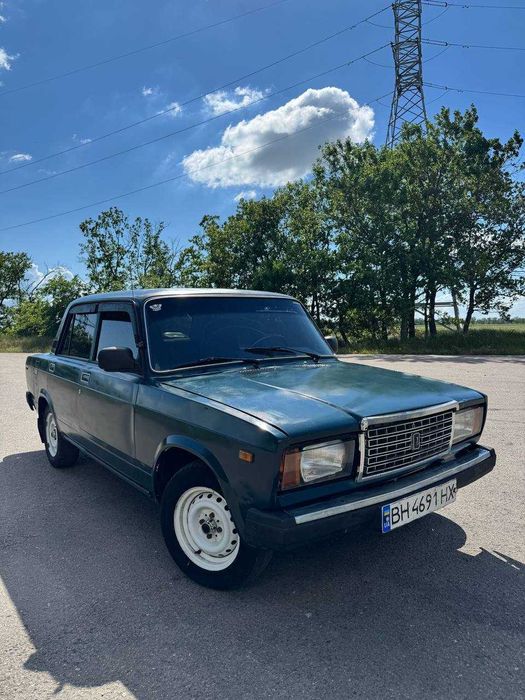 Продам ВАЗ 2107 жигуль