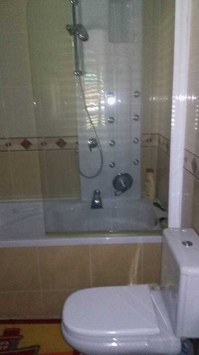 Moradia usada com jardim e piscina