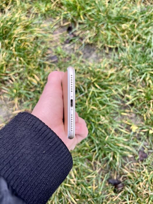 Iphone 7plus (128gb акб 86%) в гарному стані