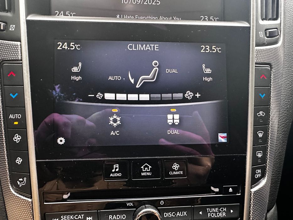 Infiniti Q50 3.7 2015