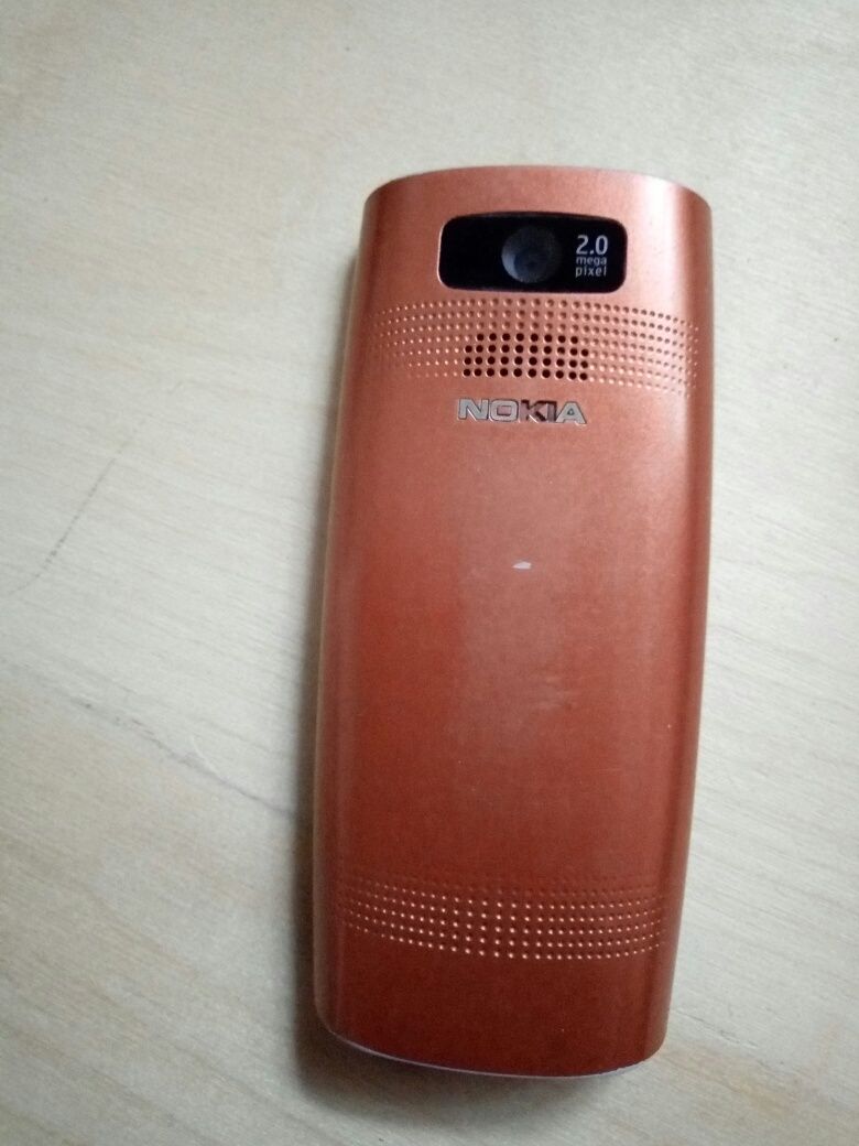телефон Nokia на запчасти.