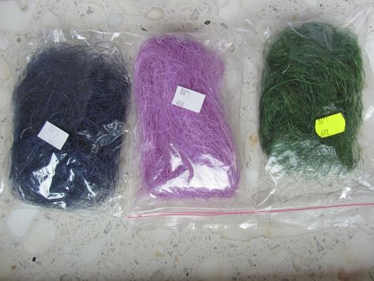 Sztuczne sianko, nitki (nowe) kolory - granatowy, fioletowy, zielony