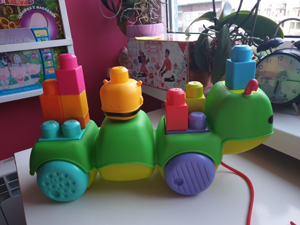 Interaktywna wędrująca gąsienica Mega Bloks od Fisher Price