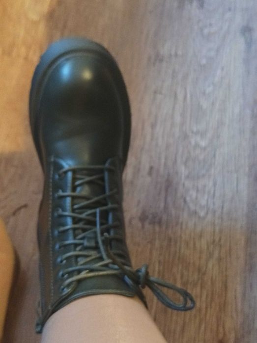 Botki damskie, trapery w kolorze khaki.