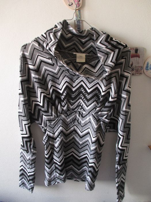 Blusa Nara Mague made in Italy+Vestido ZARA e MANGO