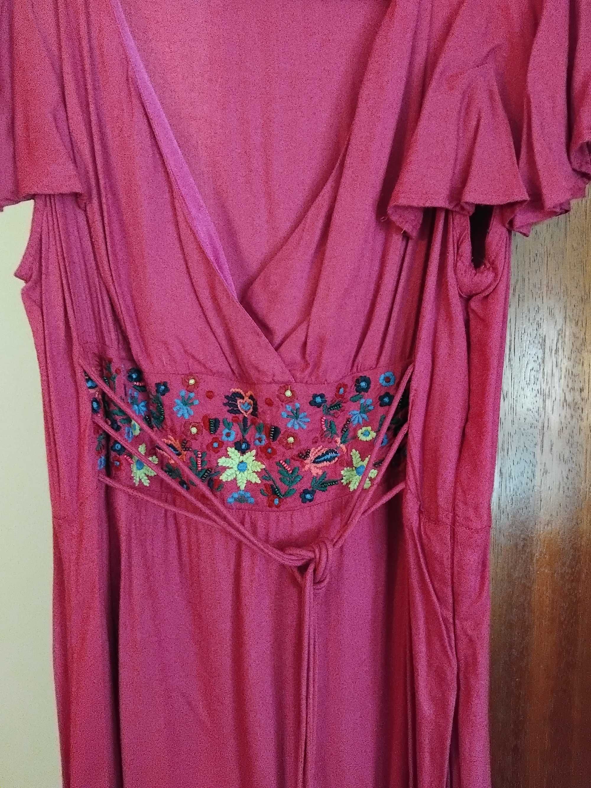 Vestido bordeaux