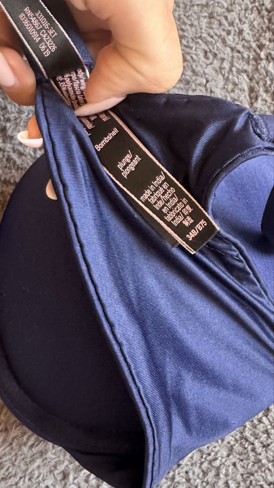 Бюстики Victorias Secret