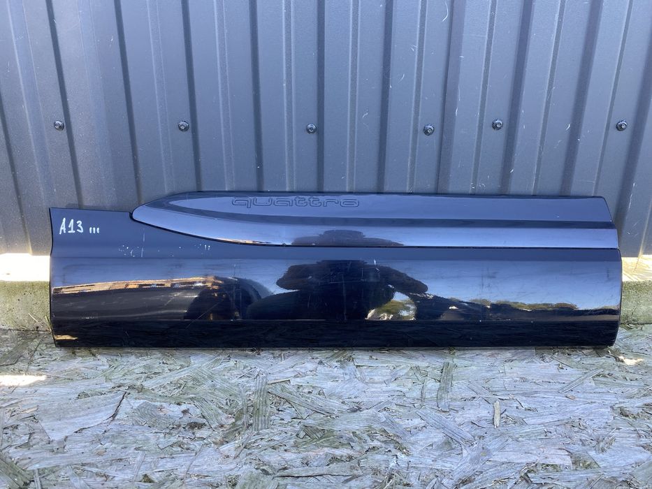 Накладка дверей задня права Audi Q7 Quattro 5 шт.